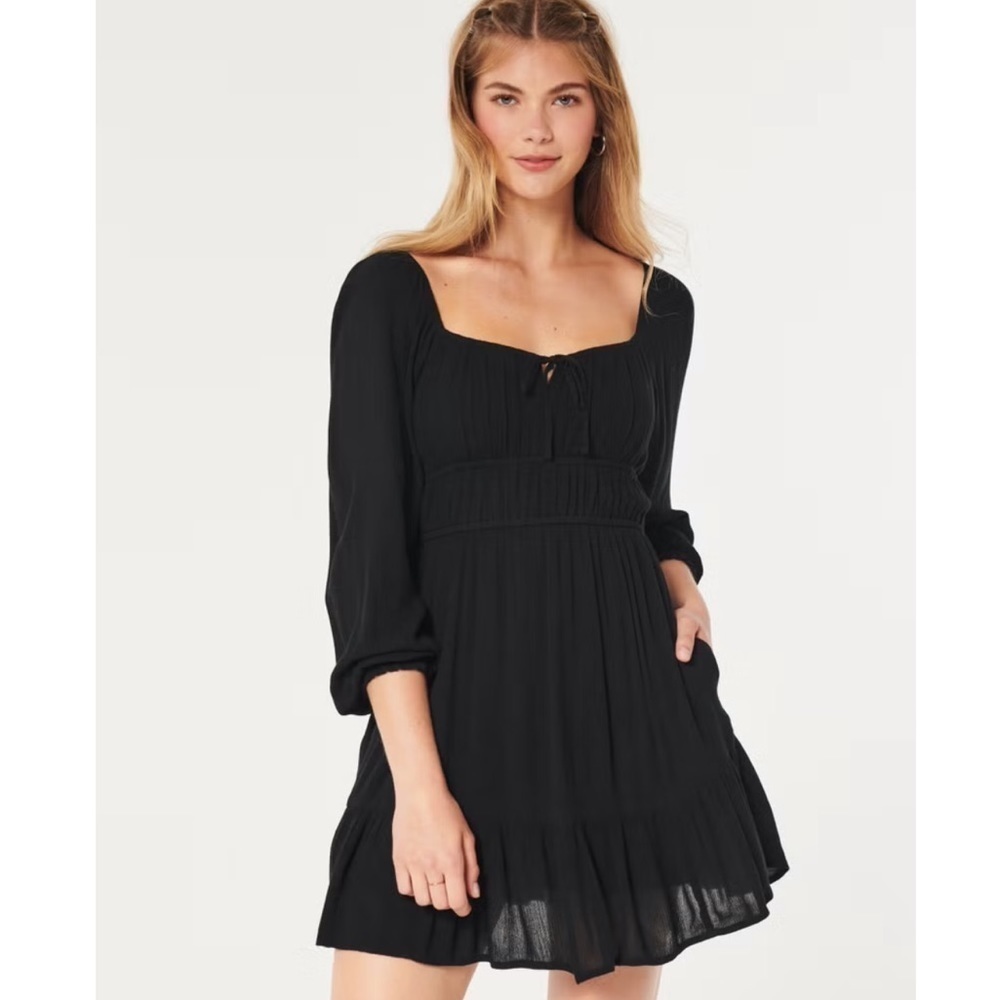 HOLLISTER Long Sleeve Channeled Built In Shorts Dress In Long